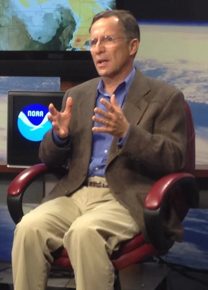 Tim Samaras speaking at a NOAA media event.
